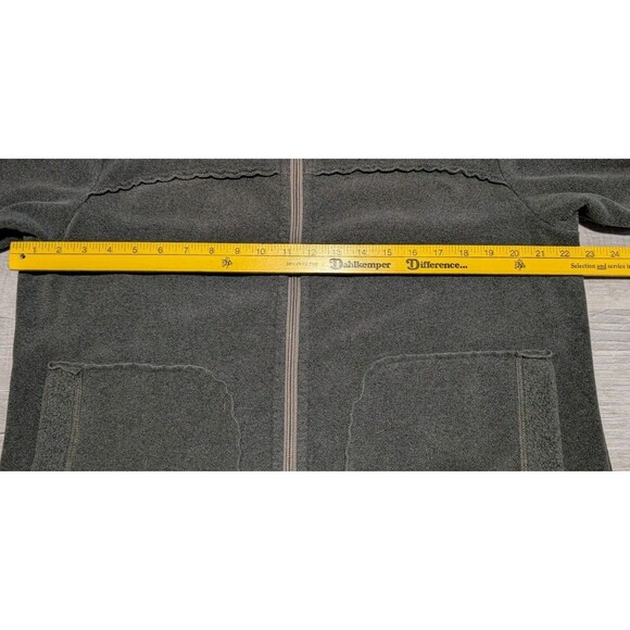 Patagonia Synchilla Jacket Ruffle Full Zip Fleece Sweater Women's Sz Large Gray - Picture 7 of 9